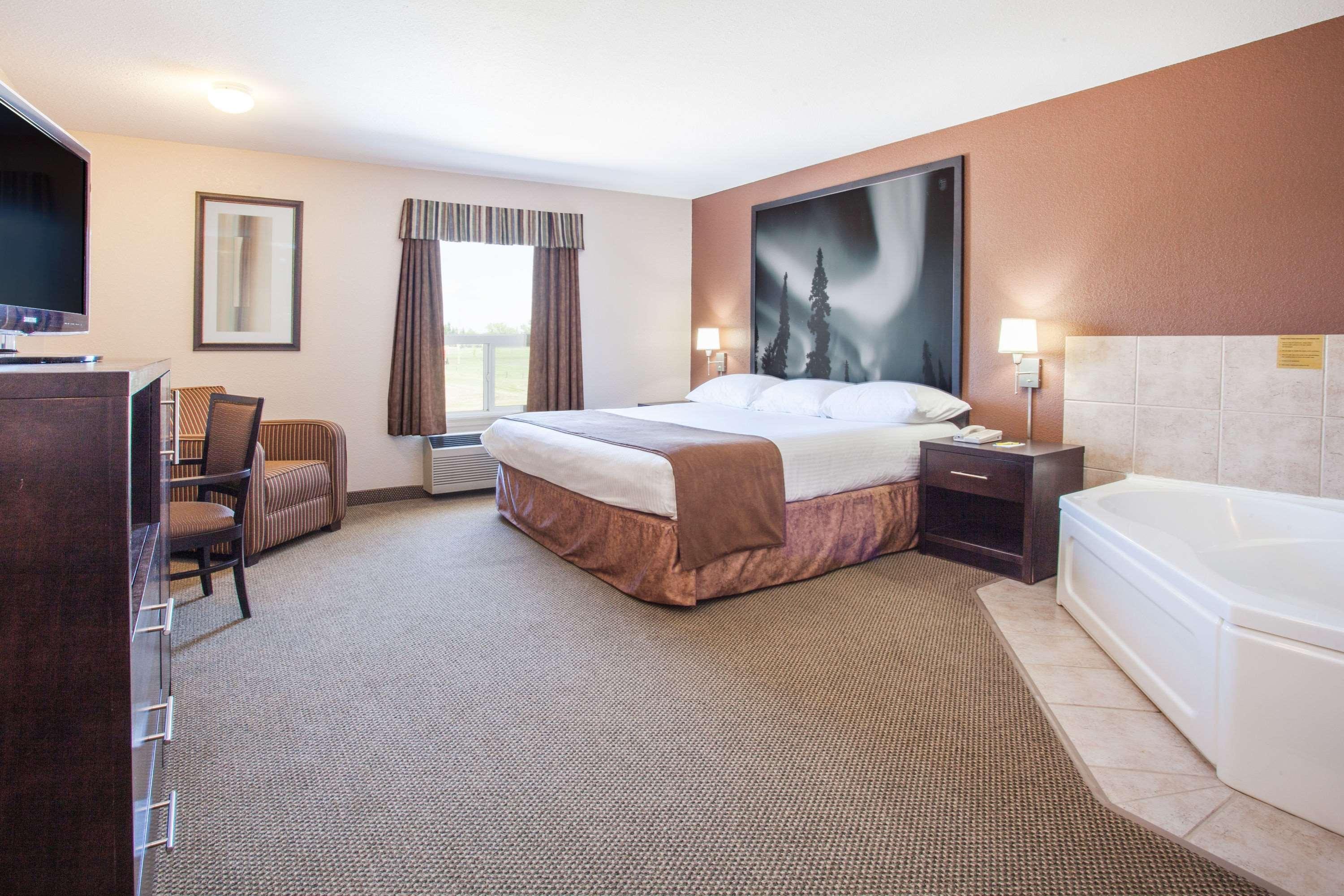 Super 8 By Wyndham Meadow Lake Luaran gambar